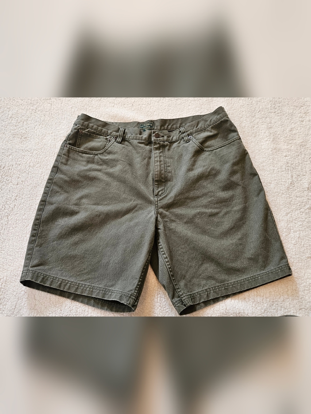 C.C. Filson Men’s Shorts Size 40– Durable Olive Cotton Casual Outdoor Shorts